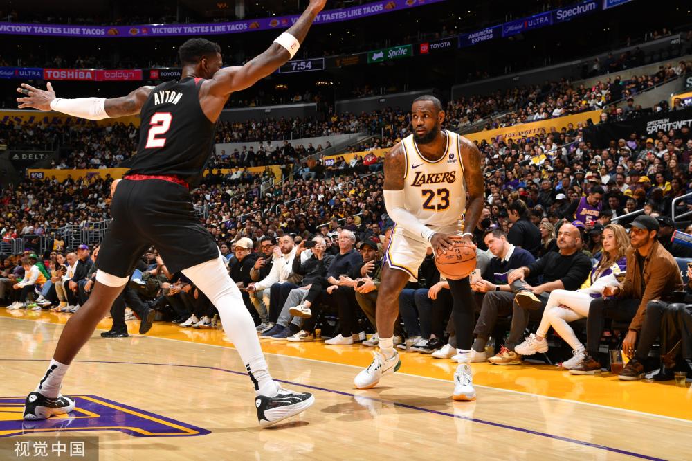 來自日復一 來自日復一